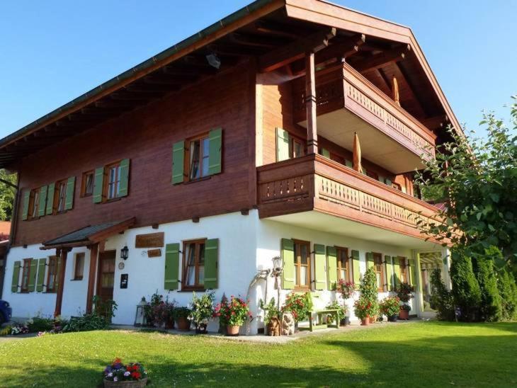 Komfort Ferienwohnungen Reit Im Winkl - Haus Davis Luaran gambar